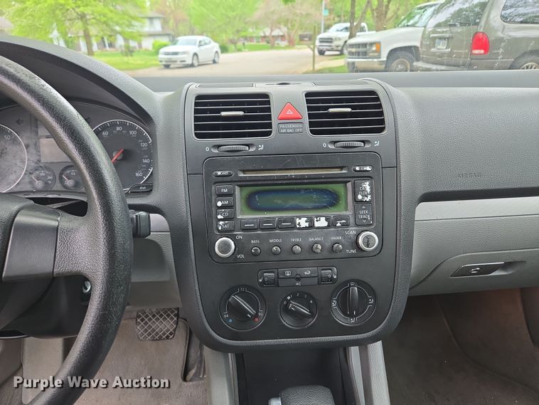 image for item EM7176 2006 Volkswagen  Jetta  