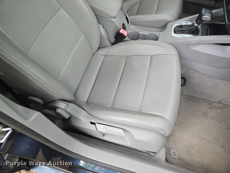 image for item EM7176 2006 Volkswagen  Jetta  