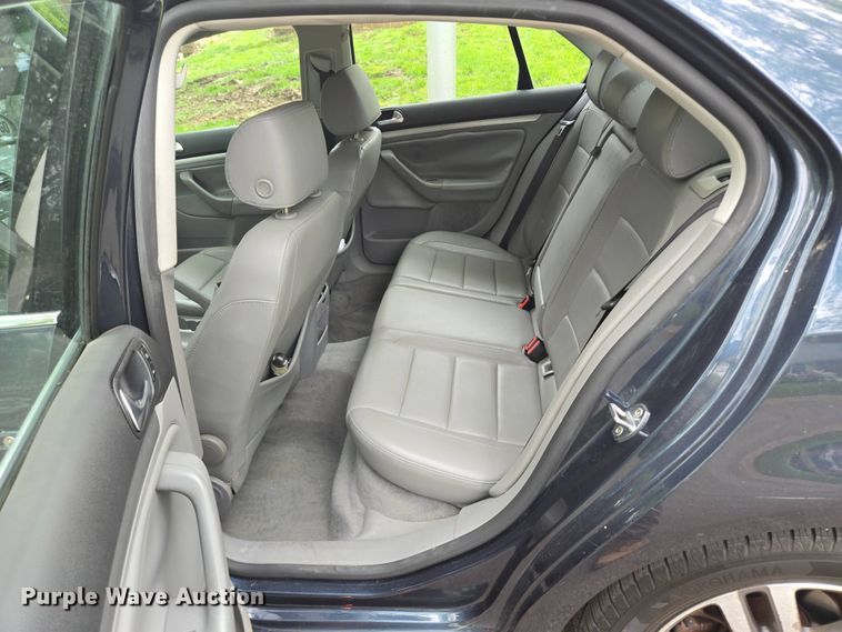 image for item EM7176 2006 Volkswagen  Jetta  