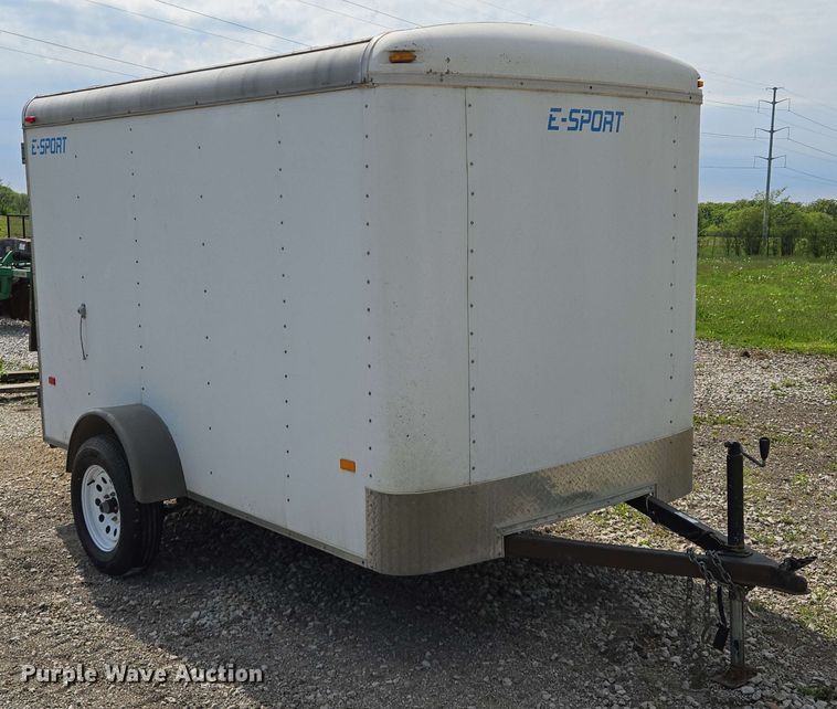 image for item EM7280 2005 DooLittle enclosed cargo trailer