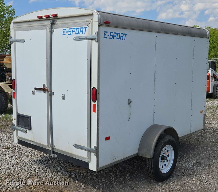 image for item EM7280 2005 DooLittle enclosed cargo trailer