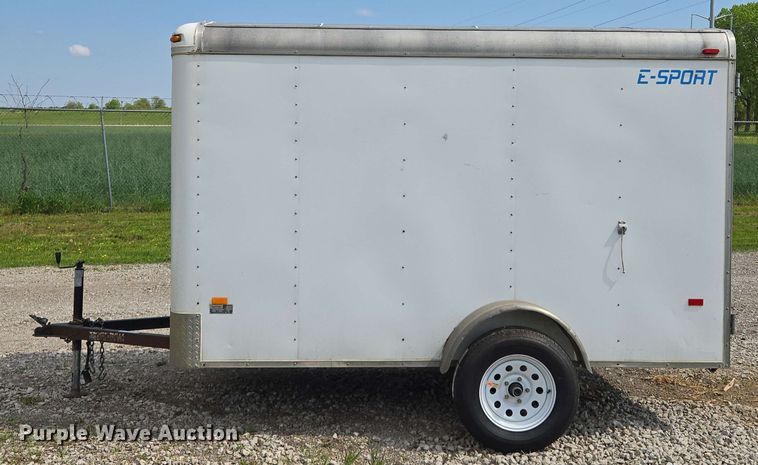image for item EM7280 2005 DooLittle enclosed cargo trailer