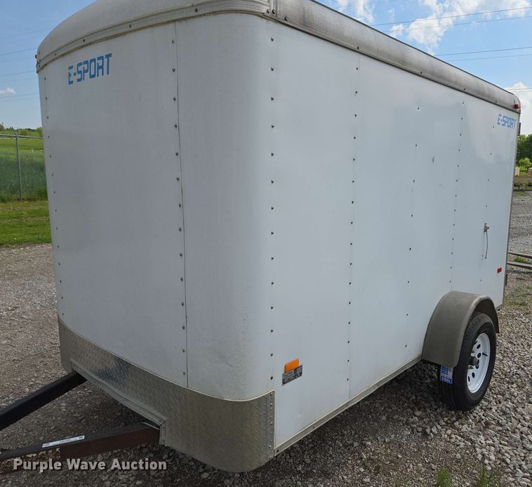 image for item EM7280 2005 DooLittle enclosed cargo trailer