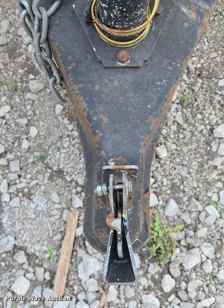 image for item EM7280 2005 DooLittle enclosed cargo trailer