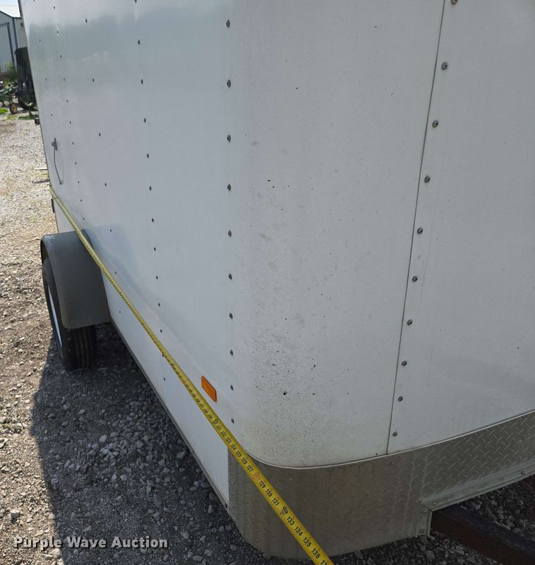 image for item EM7280 2005 DooLittle enclosed cargo trailer