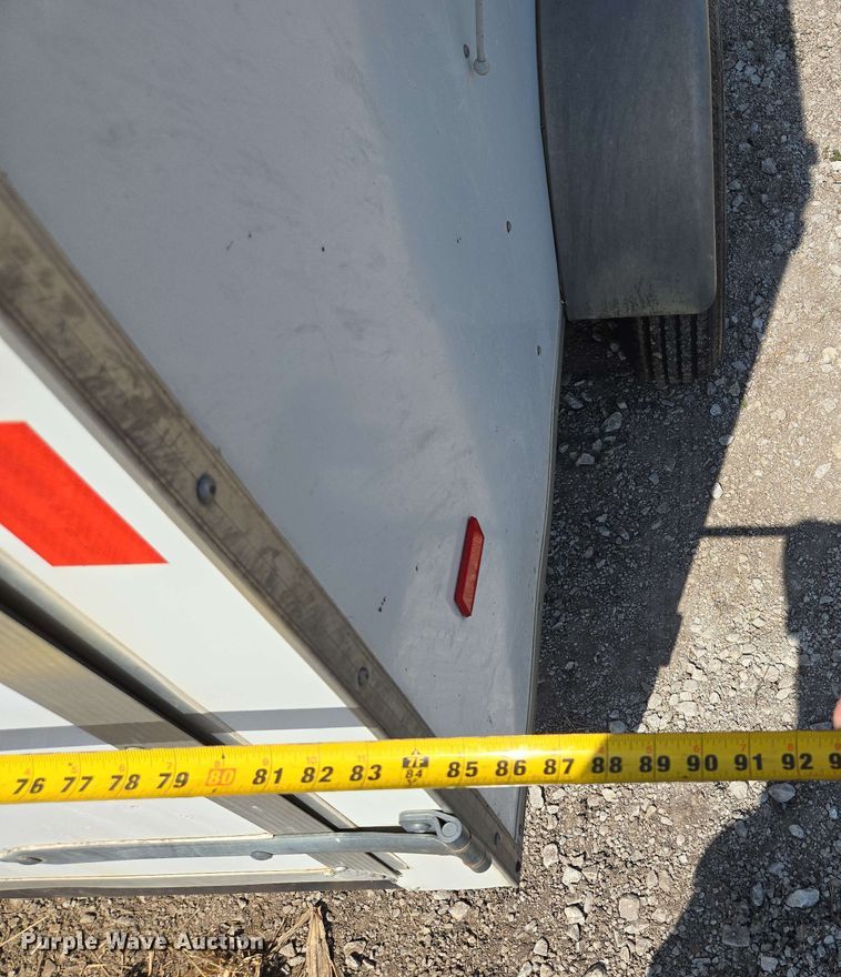 image for item EM7280 2005 DooLittle enclosed cargo trailer