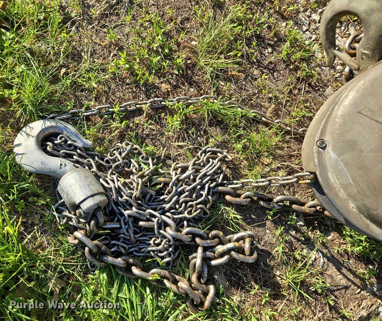 image for item EM7286 Abell-Howe 92 29327 jib crane