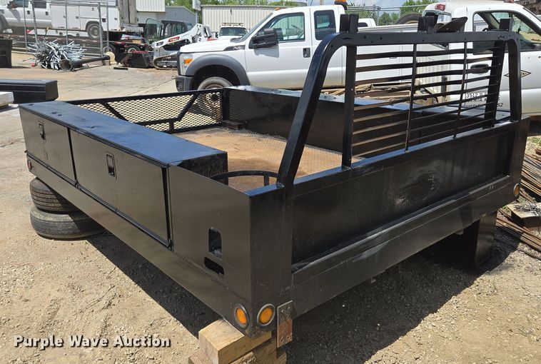 image for item EM7301 Utility bed