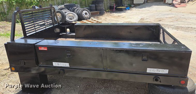 image for item EM7301 Utility bed