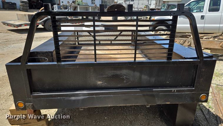 image for item EM7301 Utility bed