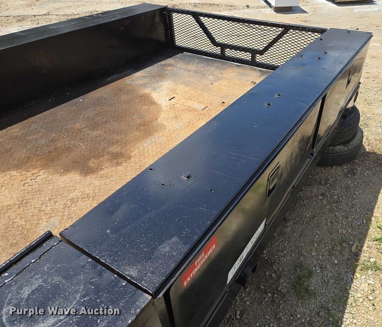 image for item EM7301 Utility bed