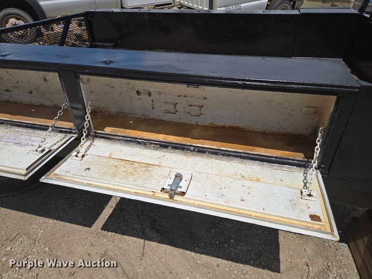 image for item EM7301 Utility bed