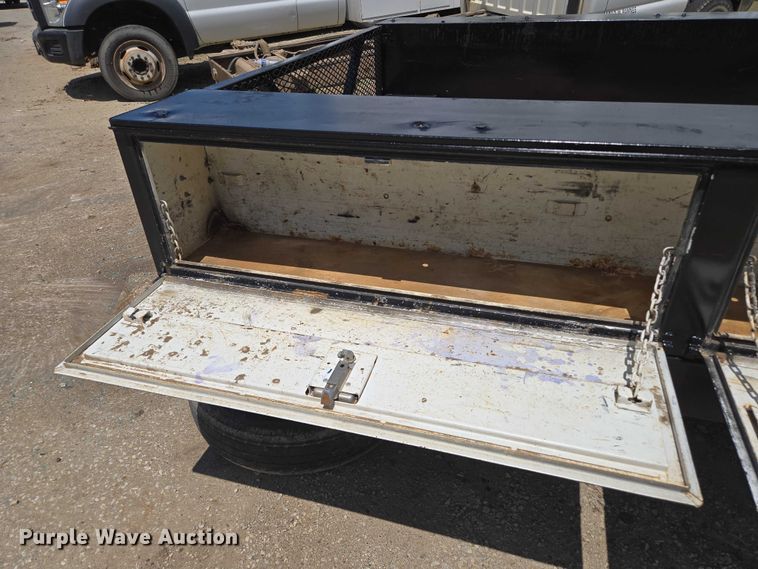 image for item EM7301 Utility bed