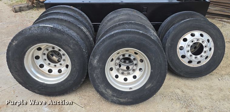 image for item EM7302 (10) tires and wheels