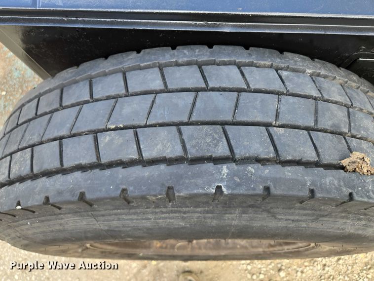 image for item EM7302 (10) tires and wheels