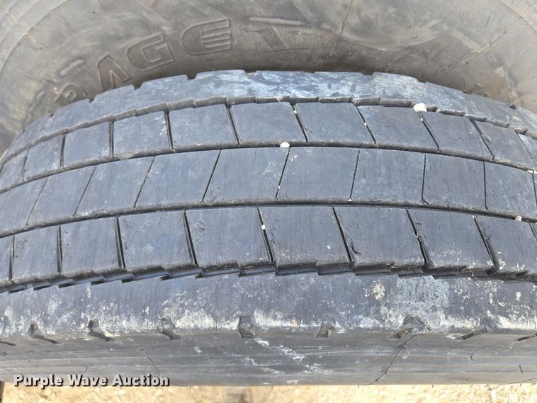 image for item EM7302 (10) tires and wheels