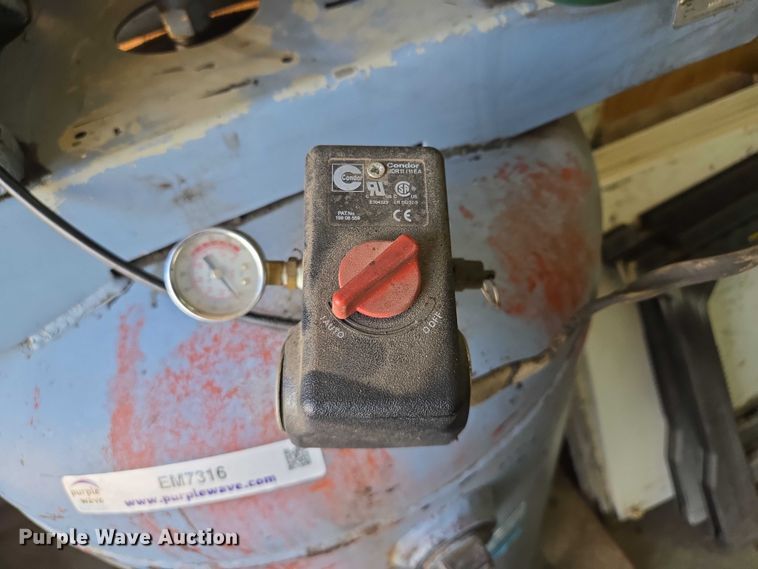 image for item EM7316 Gilbarco air compressor