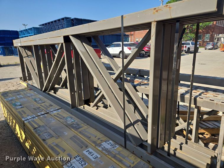 image for item EM7317 Pallet racking