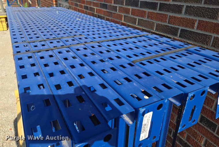 image for item EM7320 Pallet racking 