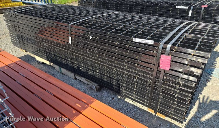 image for item EM7323 (136) wire decks