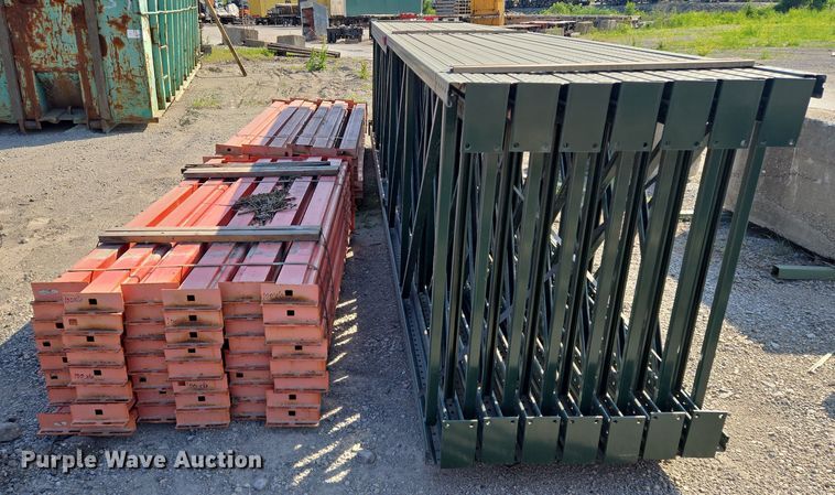 image for item EM7326 Pallet racking 