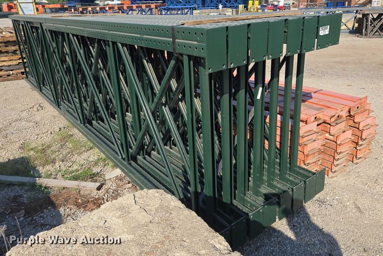 image for item EM7326 Pallet racking 