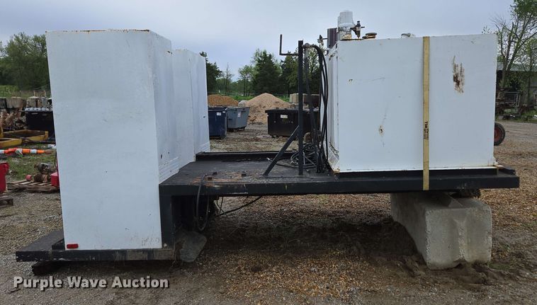 image for item EN3682 Fuel/lube bed