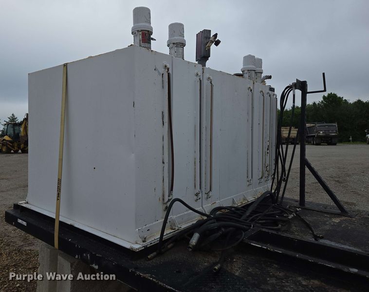 image for item EN3682 Fuel/lube bed