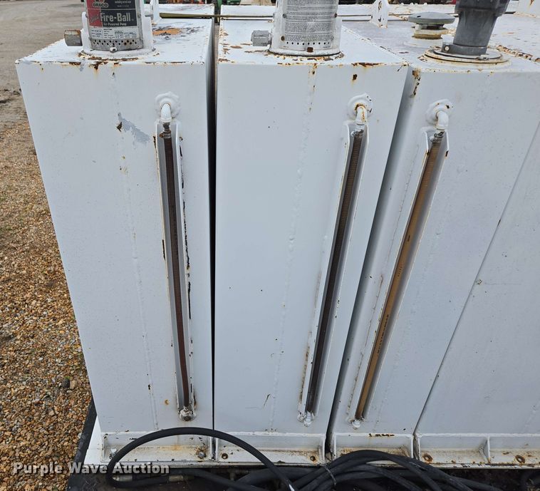 image for item EN3682 Fuel/lube bed