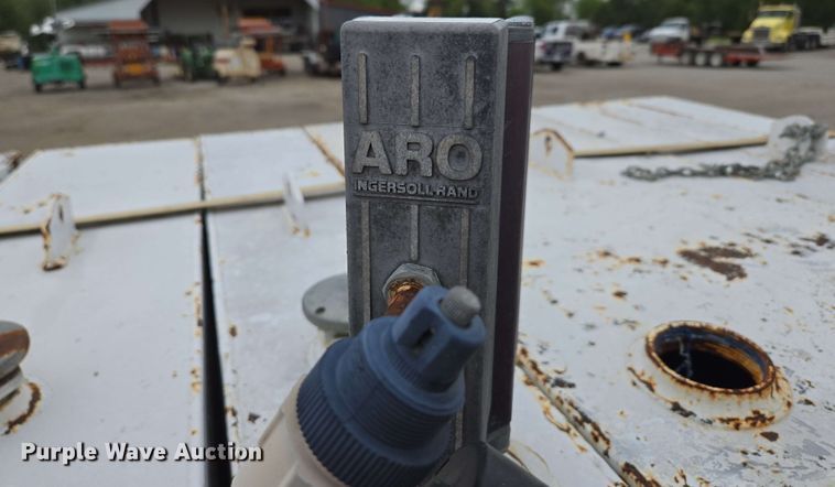 image for item EN3682 Fuel/lube bed