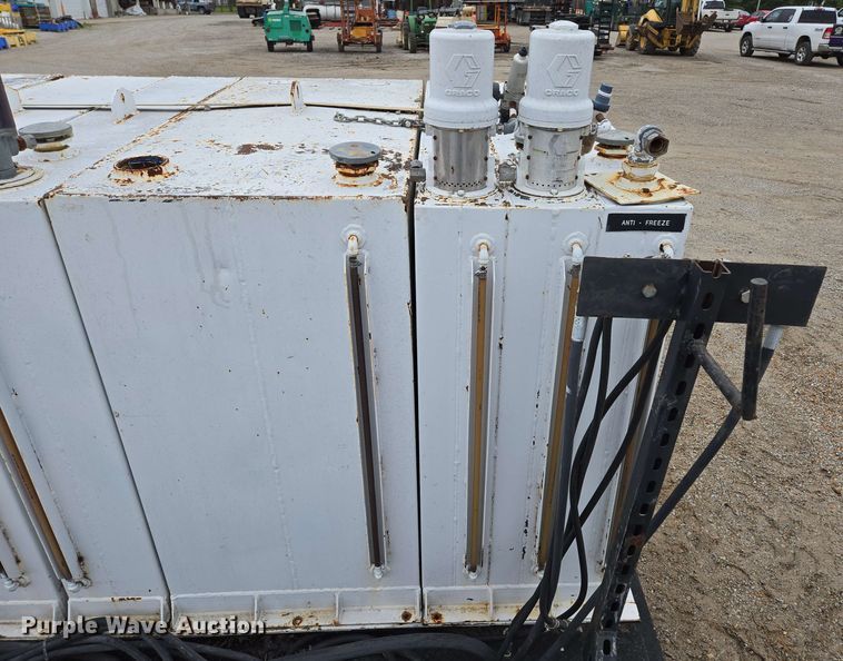 image for item EN3682 Fuel/lube bed