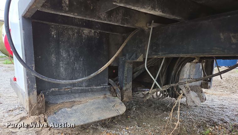 image for item EN3682 Fuel/lube bed