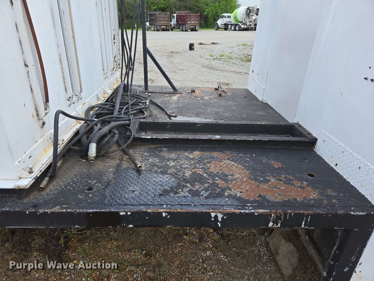 image for item EN3682 Fuel/lube bed