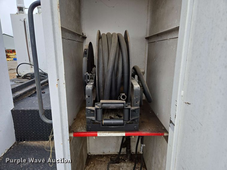 image for item EN3682 Fuel/lube bed