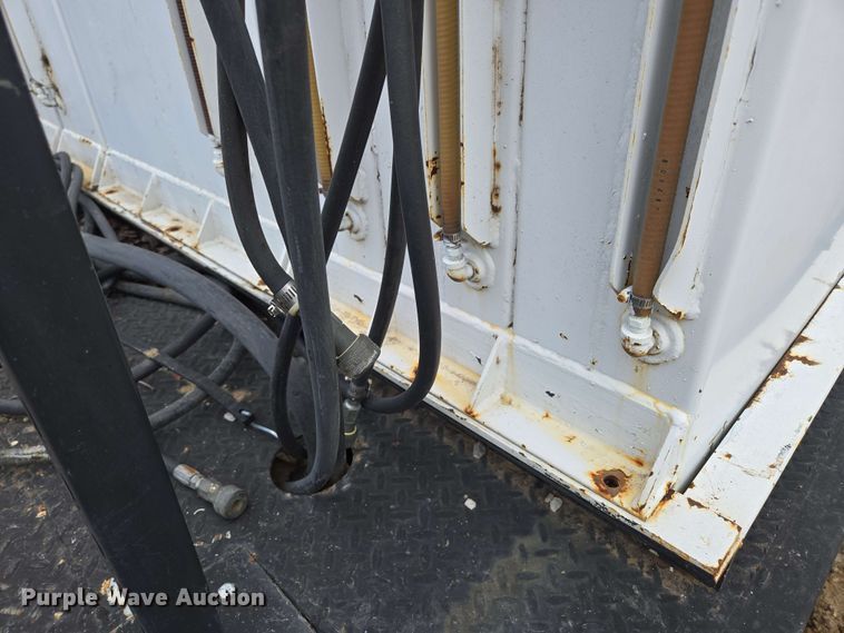 image for item EN3682 Fuel/lube bed