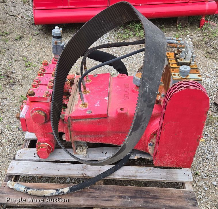image for item EN3683 Oilfield acidizing pump equipment