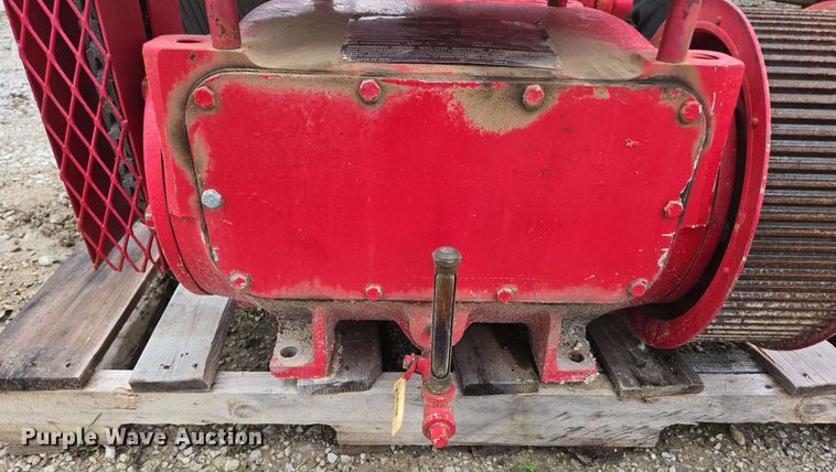 image for item EN3683 Oilfield acidizing pump equipment