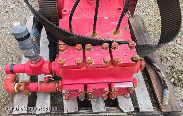 image for item EN3683 Oilfield acidizing pump equipment