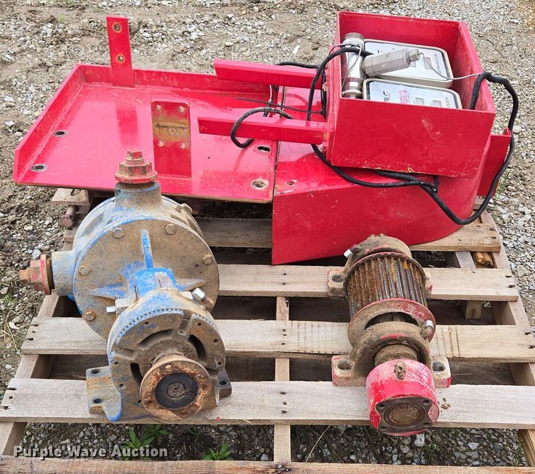 image for item EN3683 Oilfield acidizing pump equipment