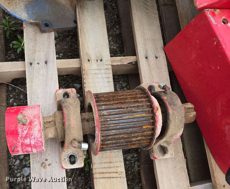 image for item EN3683 Oilfield acidizing pump equipment