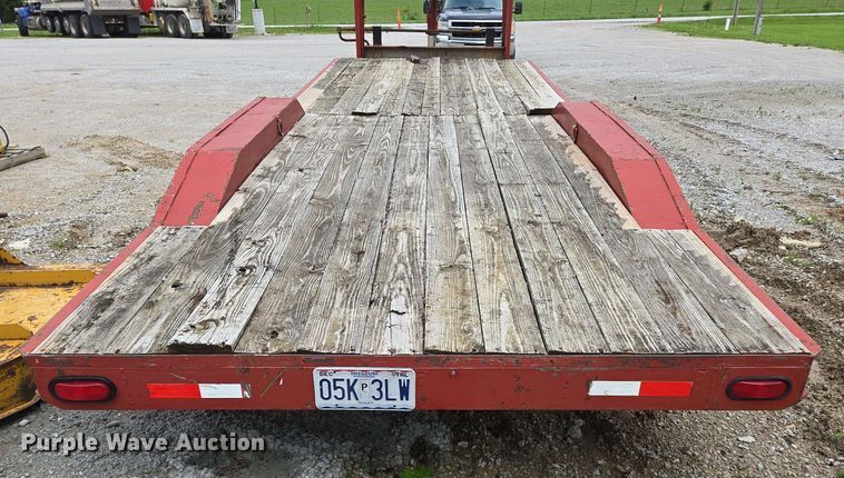 image for item EN3686 2011 Shop built equipment trailer
