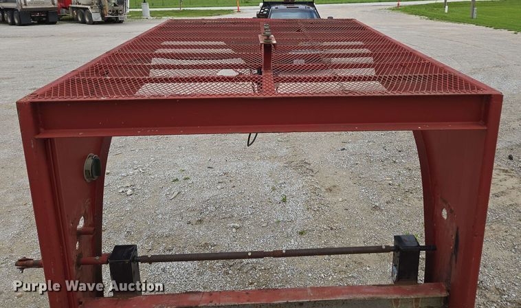image for item EN3686 2011 Shop built equipment trailer