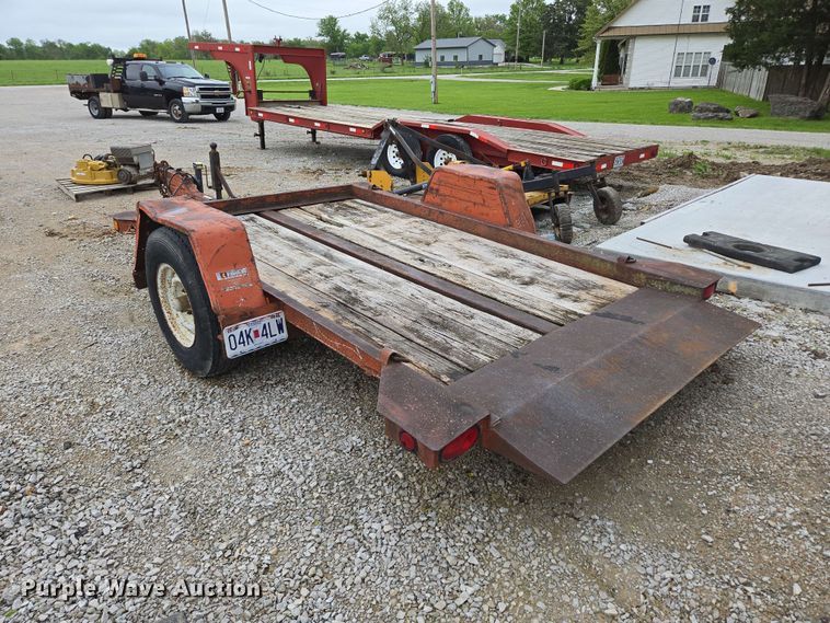 image for item EN3688 1986 The Charles Machine Works S4A tilt deck utility trailer