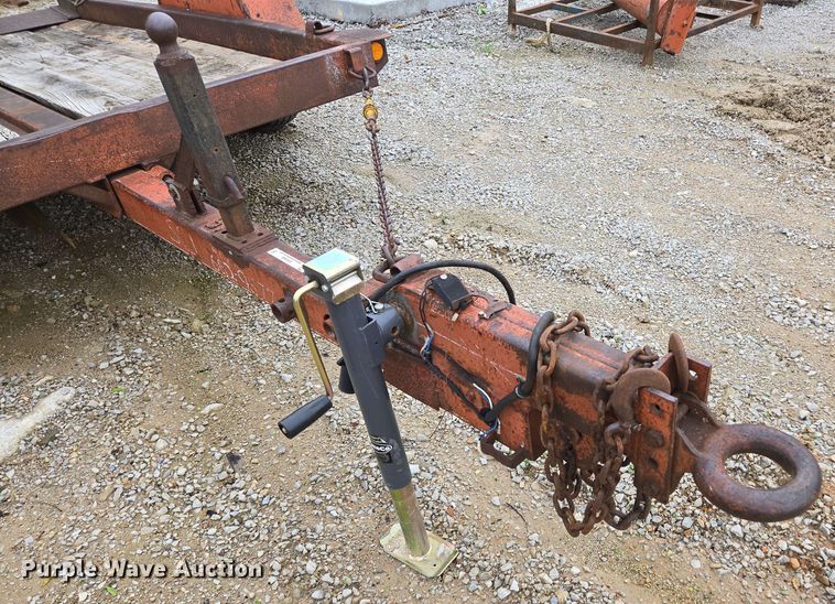 image for item EN3688 1986 The Charles Machine Works S4A tilt deck utility trailer