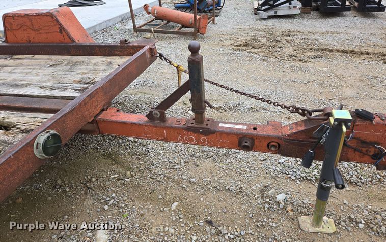 image for item EN3688 1986 The Charles Machine Works S4A tilt deck utility trailer