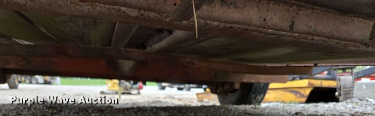 image for item EN3688 1986 The Charles Machine Works S4A tilt deck utility trailer