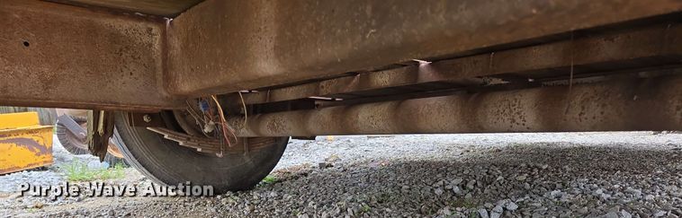 image for item EN3688 1986 The Charles Machine Works S4A tilt deck utility trailer