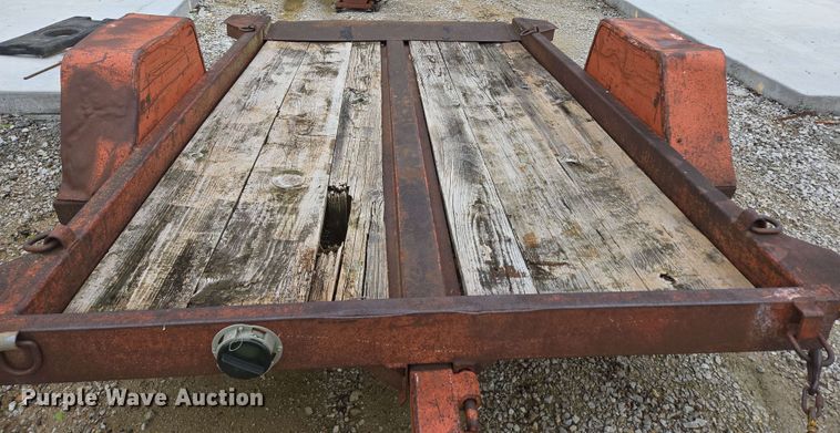 image for item EN3688 1986 The Charles Machine Works S4A tilt deck utility trailer