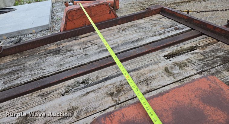 image for item EN3688 1986 The Charles Machine Works S4A tilt deck utility trailer