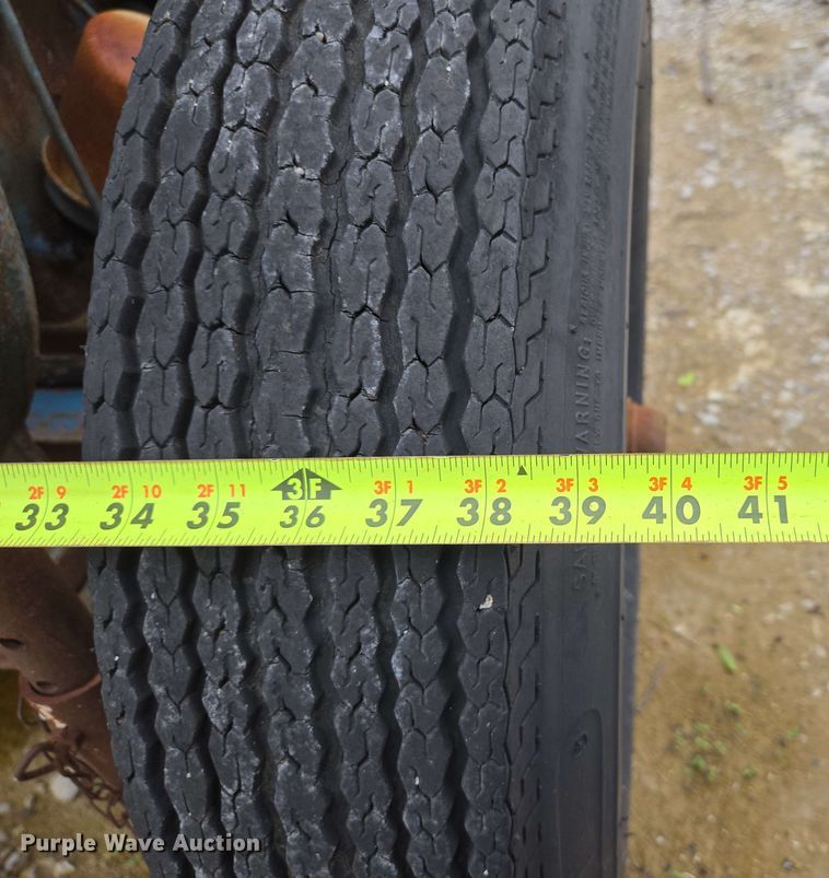 image for item EN3689 (2) pumps